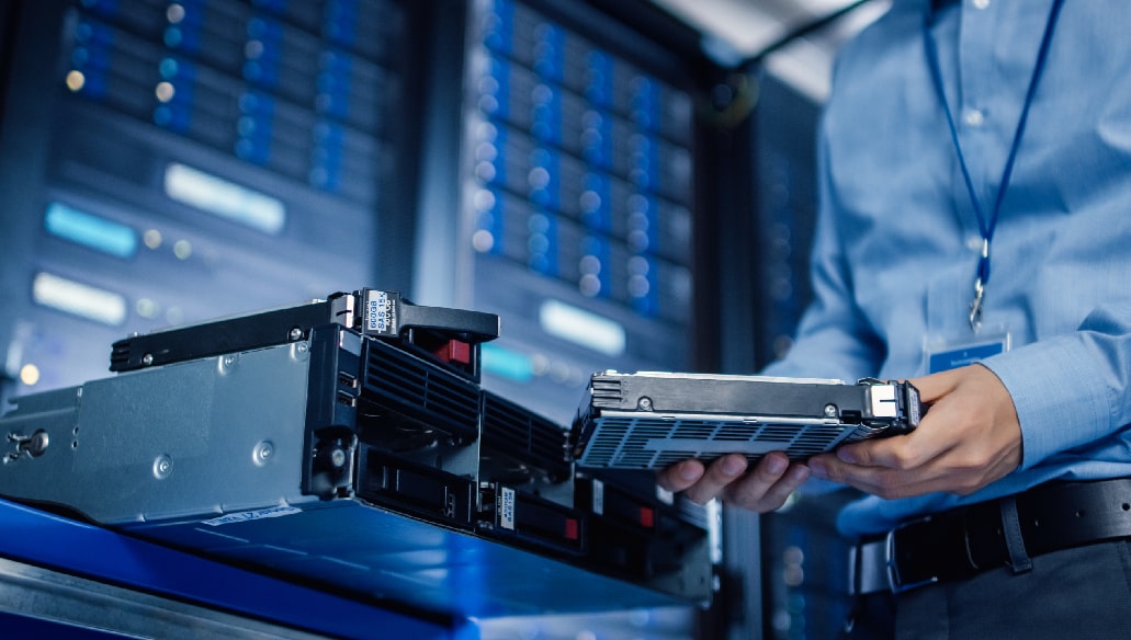differences between shared hosting vps